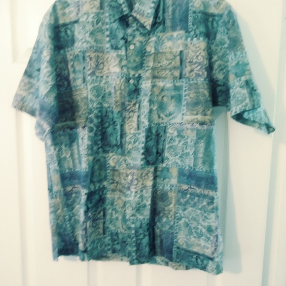 ๐TORI RICHARD NEW TROPICAL SHIRTS๐ - Picture 6 of 7